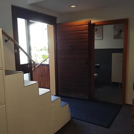 Ferien Am Brunnen 펜션 *