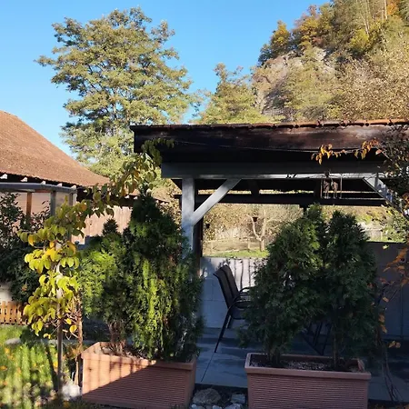 Semesterbostad Ferien Am Brunnen *